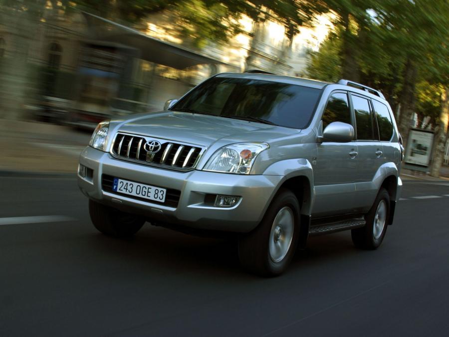  Toyota Land Cruiser Prado 120 5-Door 2003 года  (фото 9 из 25)